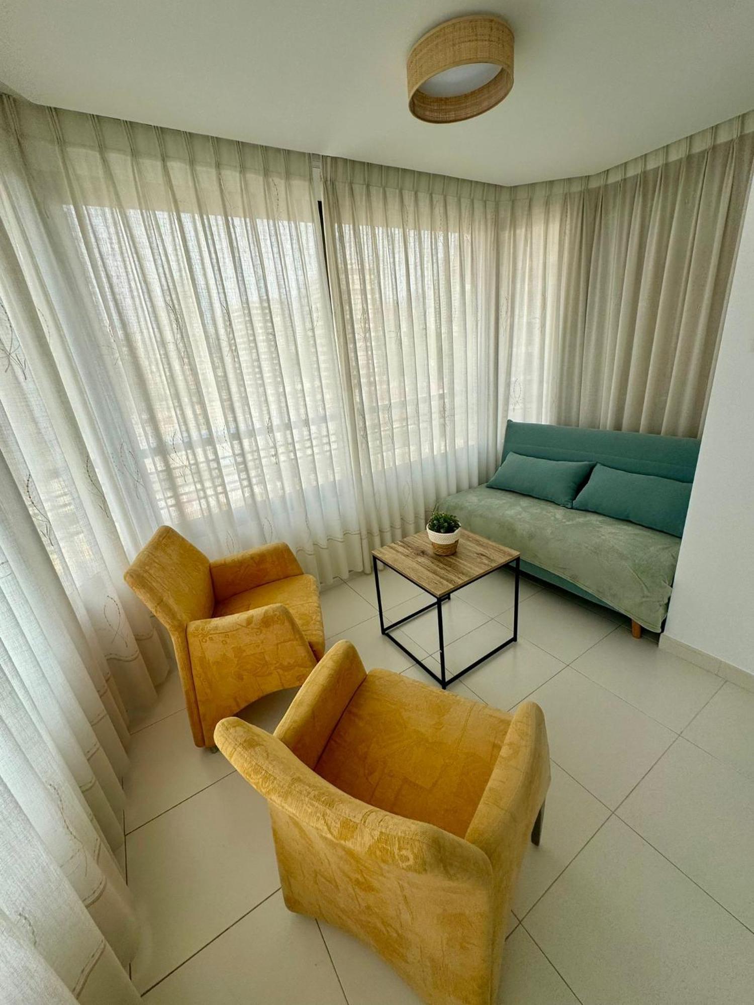 בנידורם Apartamentos Coastal Haven מראה חיצוני תמונה